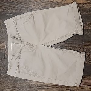 Ann Taylor LOFT Twill Flat Front Bermuda Rolled Hem Shorts Sz 0